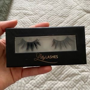 Lily Lashes